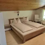 Apartment Haus Enzian