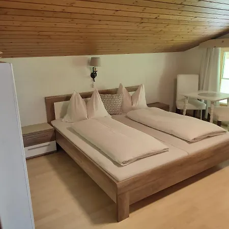 Appartement Haus Enzian