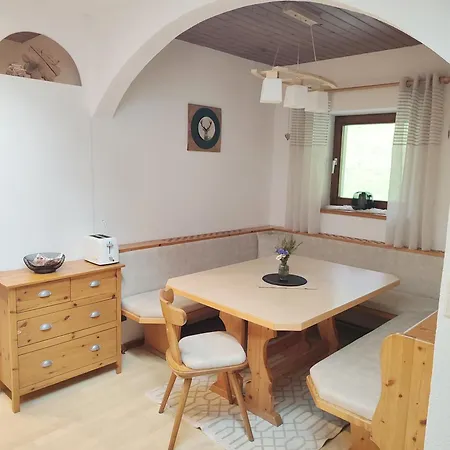 Appartement Haus Enzian